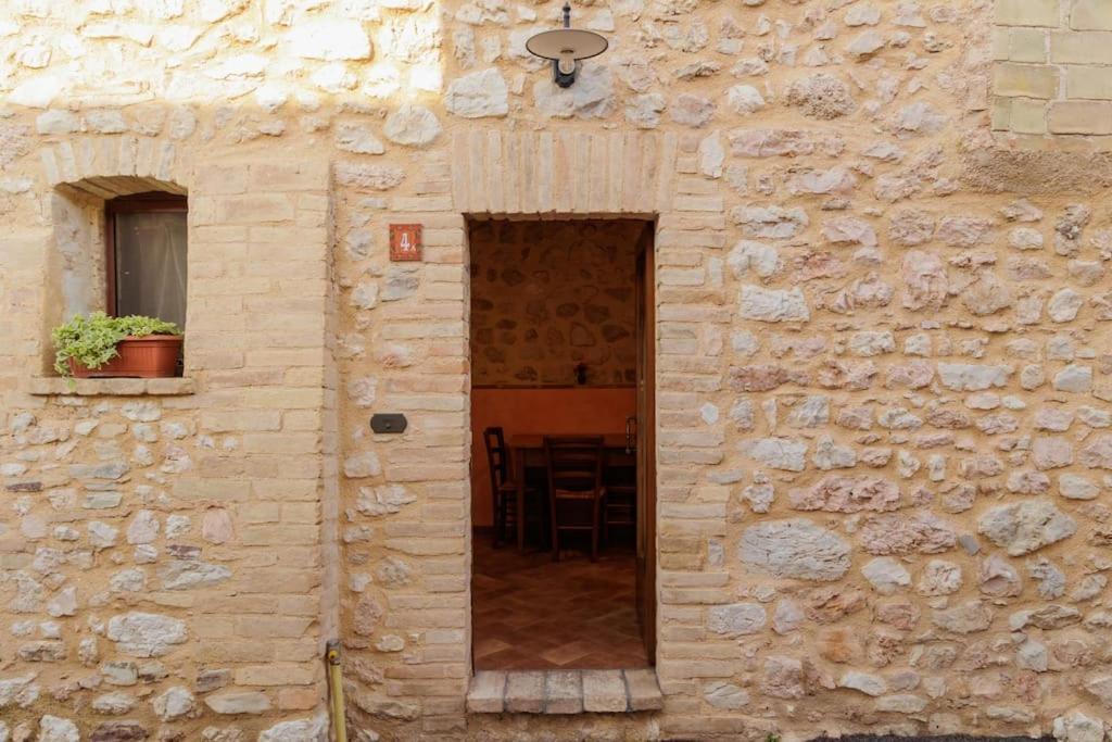 Appartamento Venturini Trevi Eksteriør billede